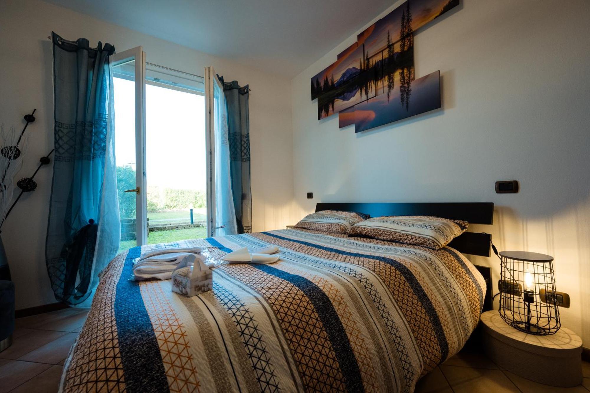 Oliva Apartment - Featuring A Private Garden And Access To A Pool Barcuzzi Eksteriør billede